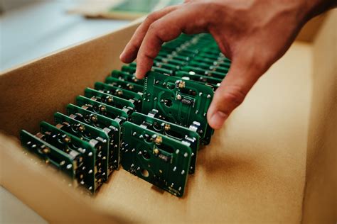 Custom Electronic PCB Manufacturing and Assembly .